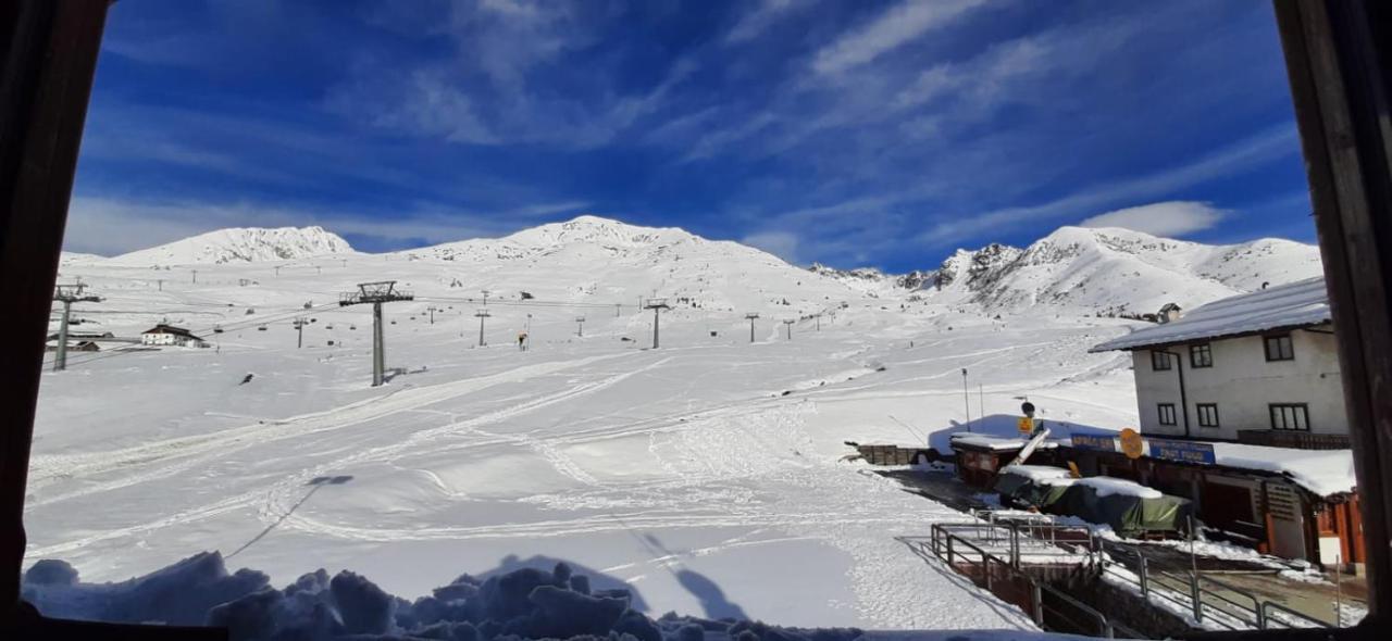 Casa Vacanza Tonale Passo del Tonale Exterior photo